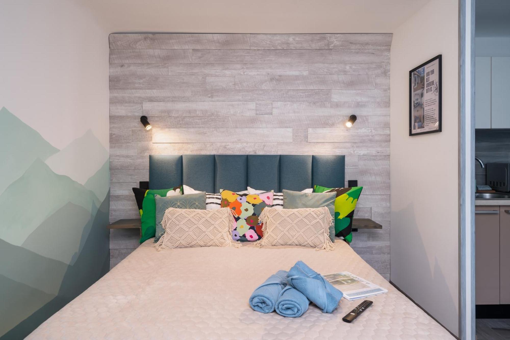Green Garden & Private Parking Apartments With Playground ريغا المظهر الخارجي الصورة
