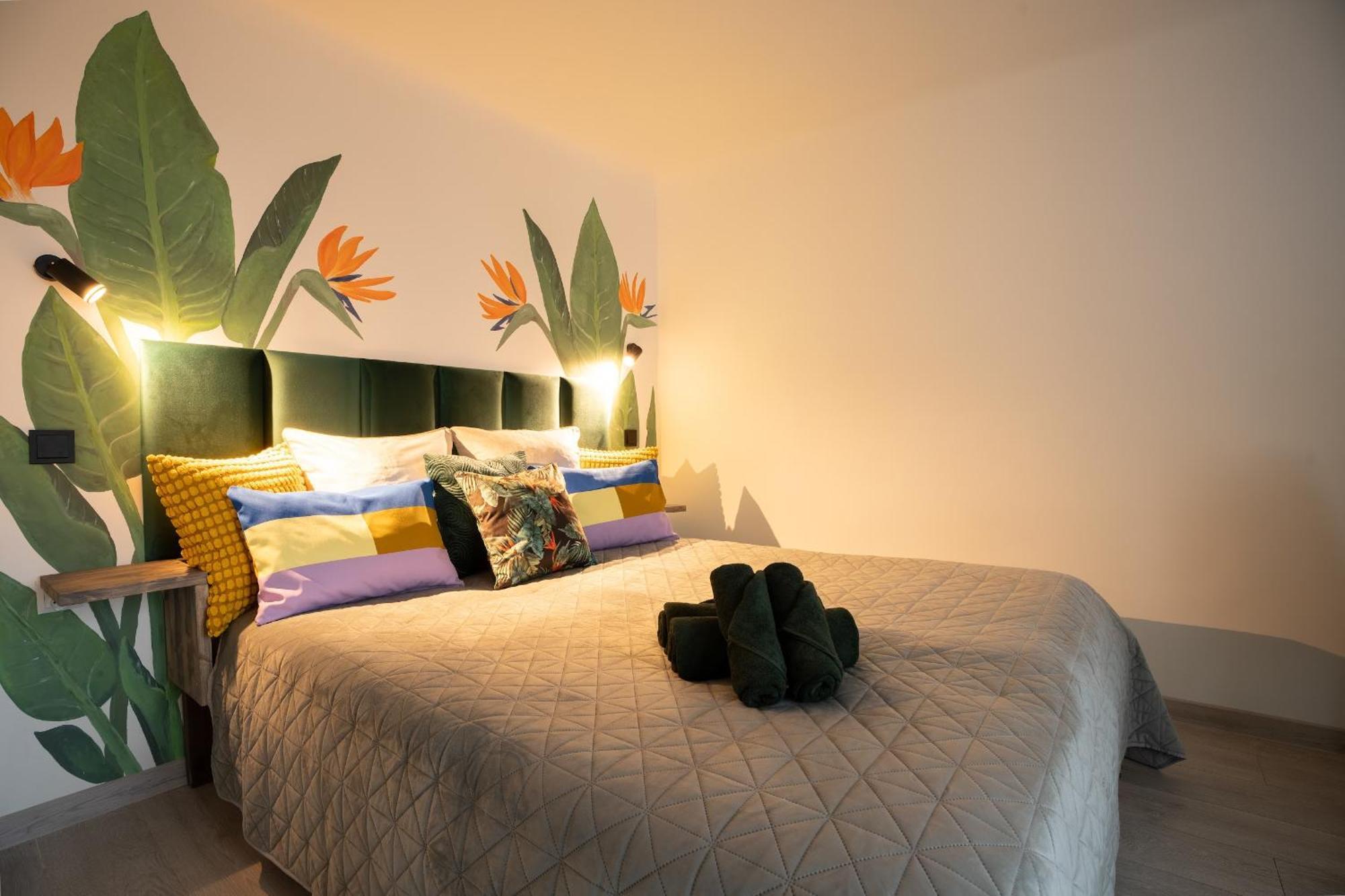 Green Garden & Private Parking Apartments With Playground ريغا المظهر الخارجي الصورة