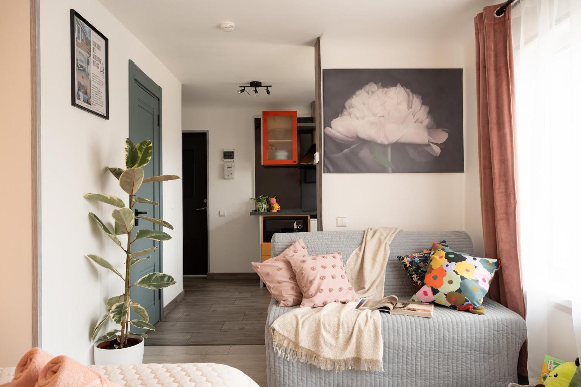 Green Garden & Private Parking Apartments With Playground ريغا المظهر الخارجي الصورة