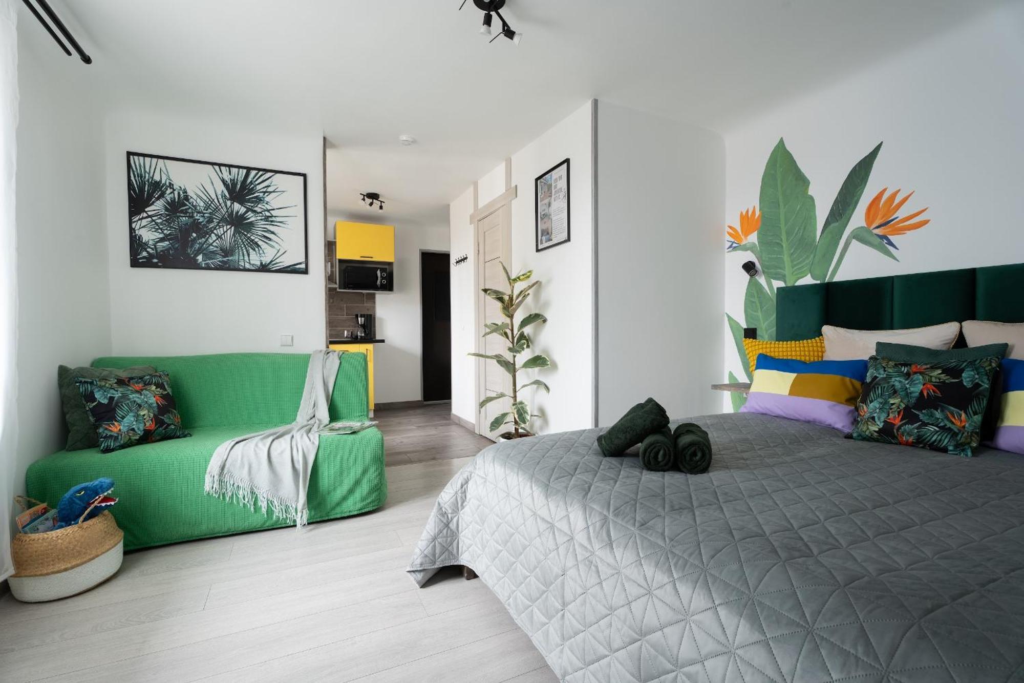 Green Garden & Private Parking Apartments With Playground ريغا المظهر الخارجي الصورة