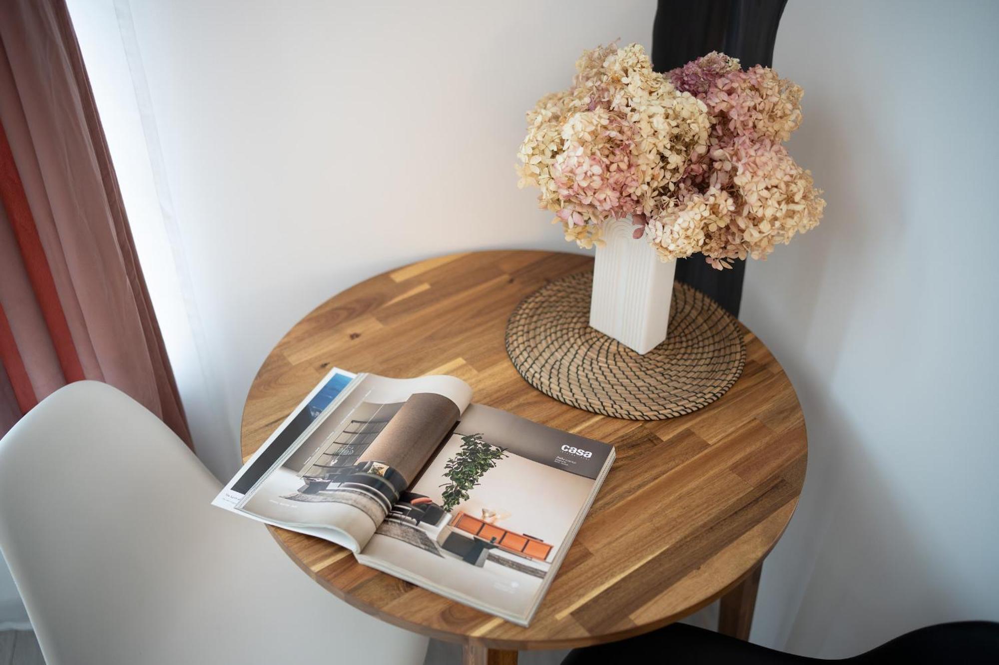 Green Garden & Private Parking Apartments With Playground ريغا المظهر الخارجي الصورة